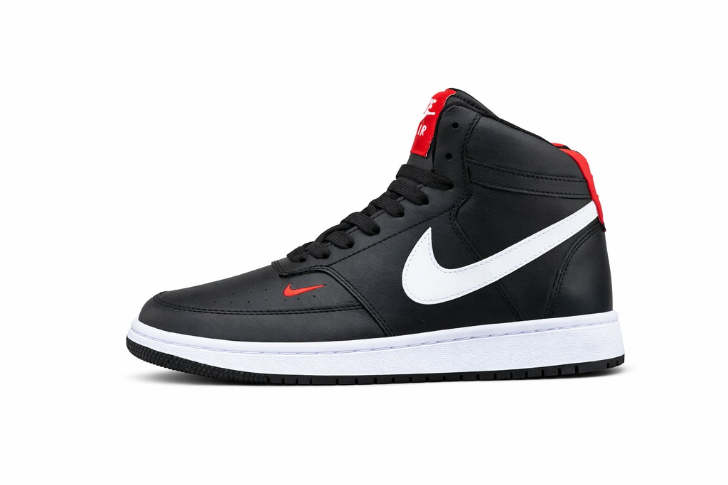 Nike court